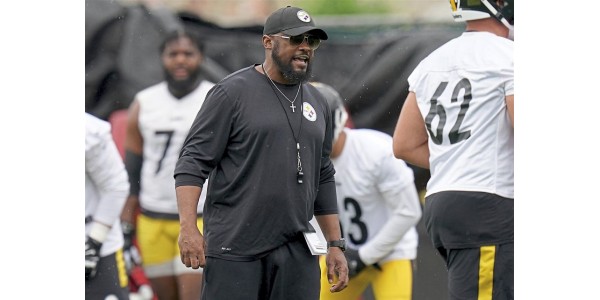 Mike Tomlin vive su primera temporada sin Ben Roethlisberger